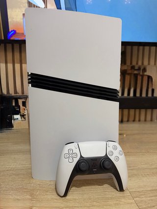 Sony PS5 Pro 2TB Blanca/Negra