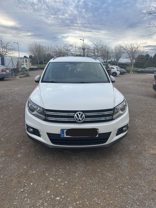 Se Vende Volkswagen Tiguan Cross 2.0 TDI de 110cv.