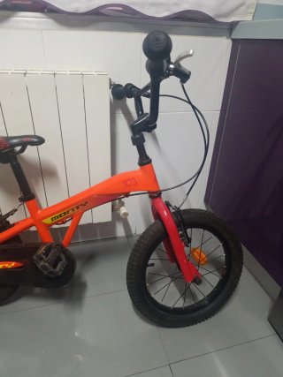 Bicicleta infantil naranja