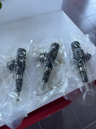 3 Inyectores Bomba VW / Audi 2.0 BKD