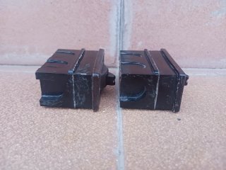2 Interruptores antiguos de  luz de Plástico