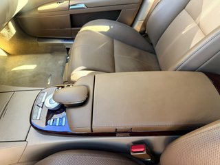 Mercedes-Benz S 500 V8 2006 – 164.000 km