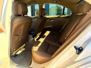 Mercedes-Benz S 500 V8 2006 – 164.000 km