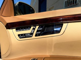 Mercedes-Benz S 500 V8 2006 – 164.000 km