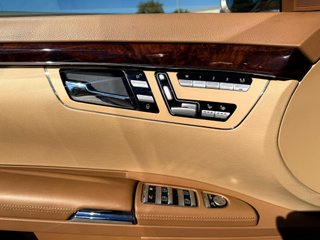 Mercedes-Benz S 500 V8 2006 – 164.000 km