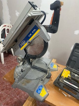 Ingletadora Virutex + Lote Herramientas