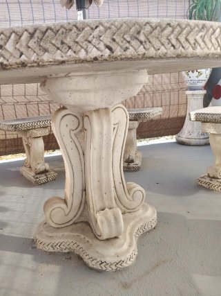 Mesa de Jardín de Piedra con 3 Bancos