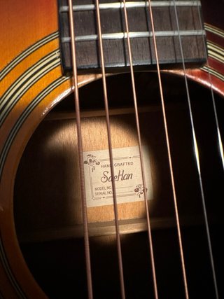 Guitarra Electroacústica Sunburst