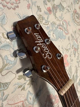 Guitarra Electroacústica Sunburst