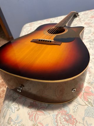 Guitarra Electroacústica Sunburst
