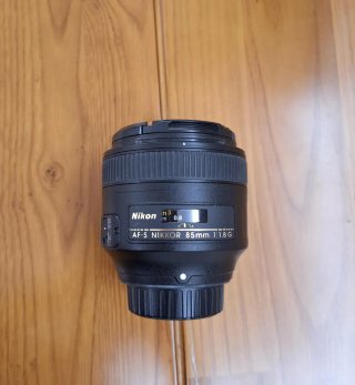 Objetivo Nikon AF-S Nikkor 85mm 1:1.8G