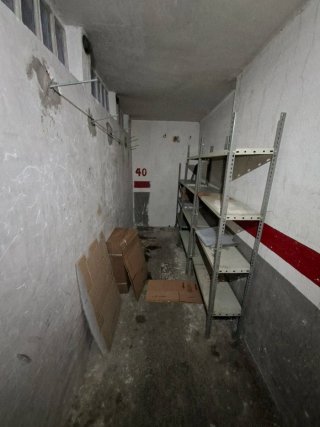 Se alquila trastero de 6m2 justo estación de Sants