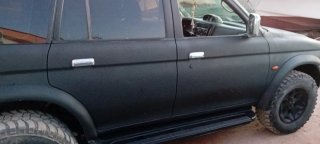 Mitsubishi Montero 1999