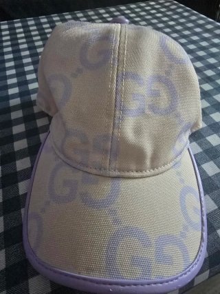 Gorra Gucci Beige GG