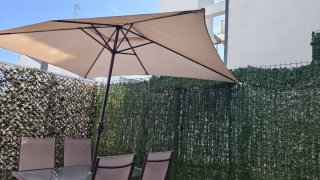 Mesa y 4 Sillas Exterior con Sombrilla