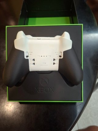 Mando Xbox Elite Series 2 Core