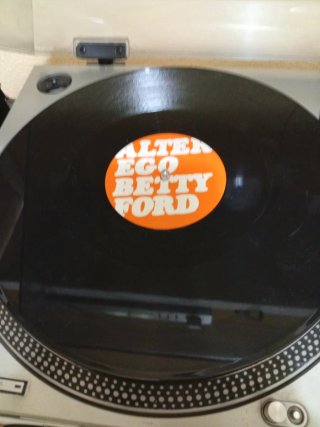 Vinilo Alter Ego - Betty Ford PT1