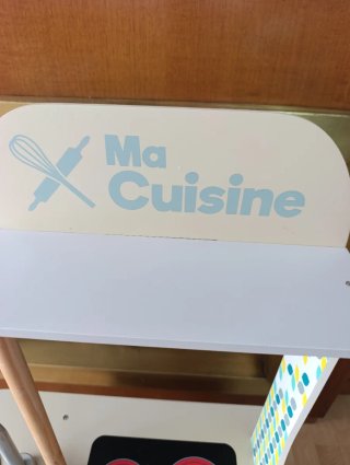 Cocina infantil de madera
