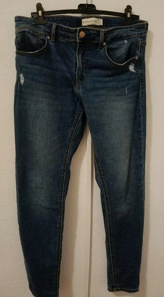 Vaqueros Stradivarius Azul Talla 42