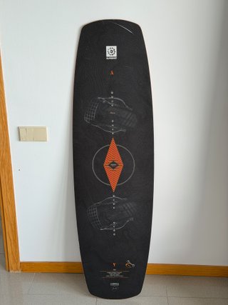 Equipo Wakeboard Slingshot y Liquid Force