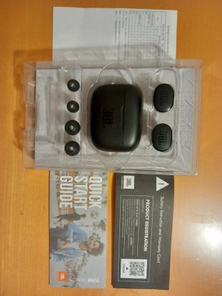 Auriculares JBL Tune 130NC TWS