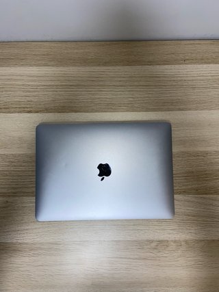 MacBook Air Retina 13 2018 con flex roto