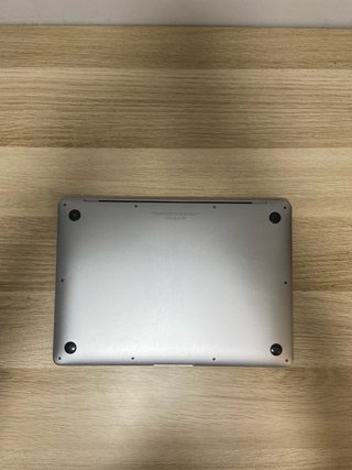 MacBook Air Retina 13 2018 con flex roto