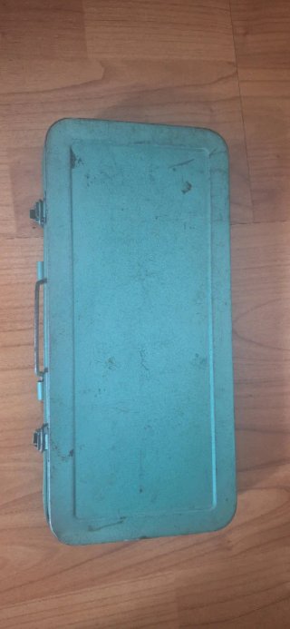 Caja de herramientas con carraca