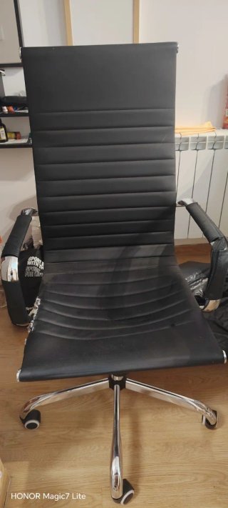 Silla de Oficina Negra