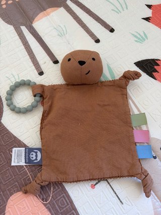 Doudou oso Eurekakids con mordedor de silicona