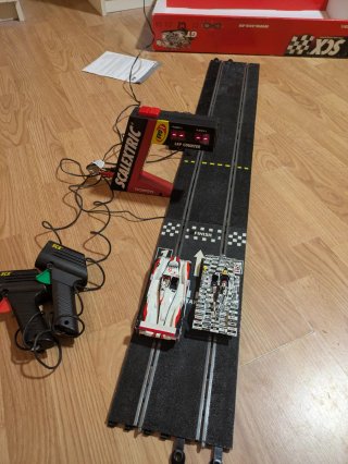 Scalextric SCX C2 GT con Cuentavueltas Electrónico