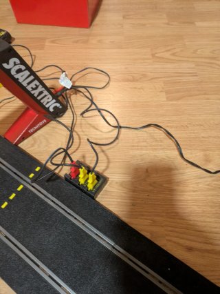 Scalextric SCX C2 GT con Cuentavueltas Electrónico