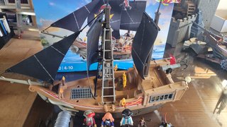 Barco Pirata Playmobil 71530