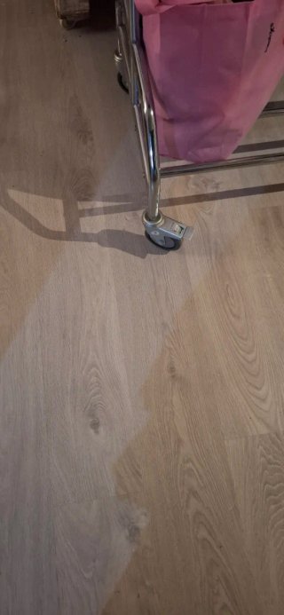 Burro de ropa grande y muy resistente