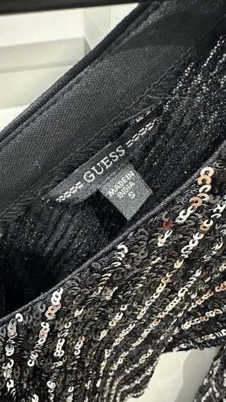 Blusa Negra de Lentejuelas GUESS Talla 36