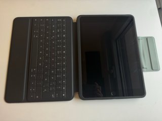 iPad 9ª generación 256 GB + Apple Pencil + funda