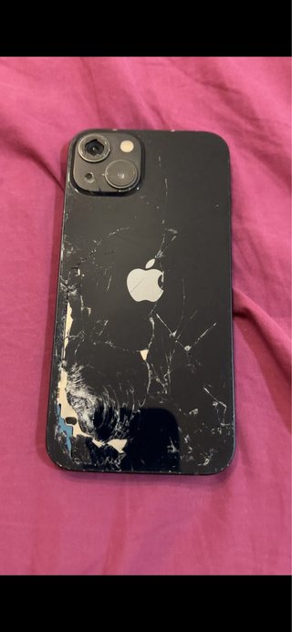 iPhone 13, solo tiene 1 año