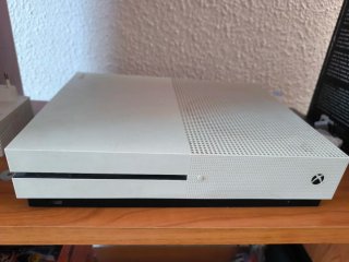 Xbox One S Blanca
