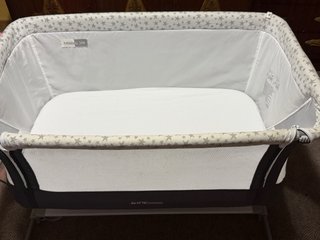 Minicuna Jane Babyside