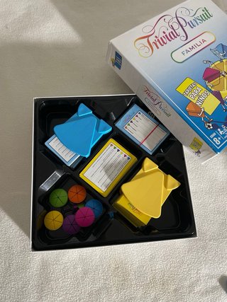 Trivial Pursuit Familiar Hasbro