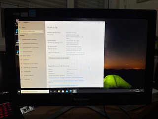 Ordenador Lenovo Todo en Uno