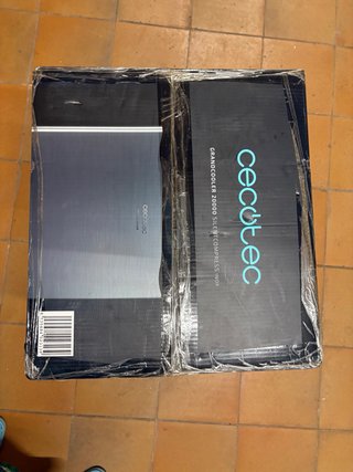 Cecotec Grandcooler 20000 Nevera minibar nueva