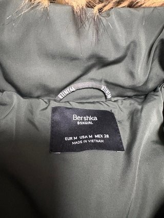Chaquetón / Cazadora acolchado Bershka,talla M.