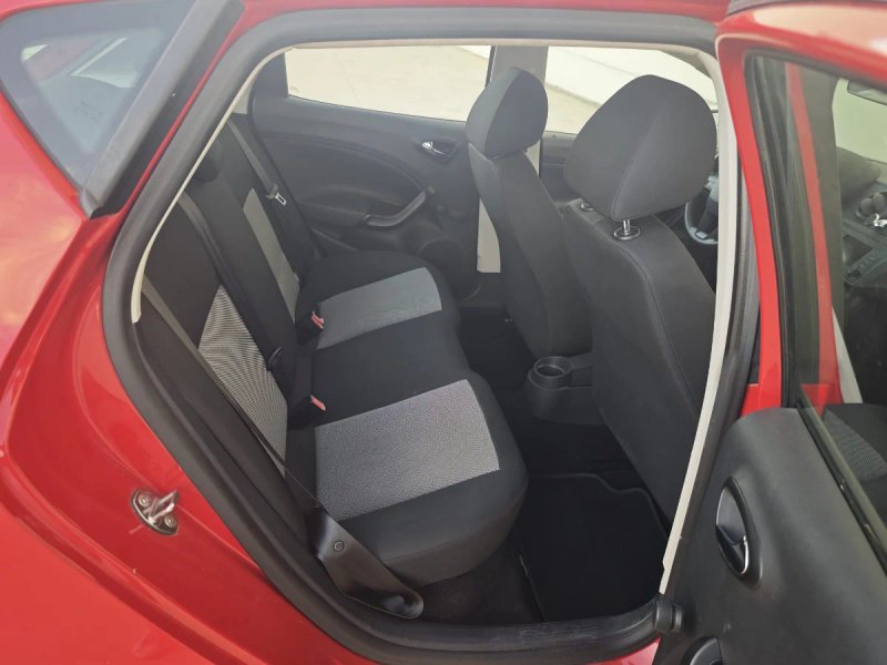 SEAT Ibiza 2015, foto 4