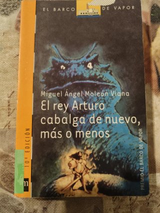 El rey Arturo cabalga de nuevo, más o menos