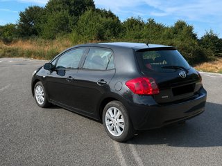 Toyota Auris 2.0 D-4D 126 CV  2008  5 puertas