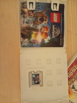 Nintendo 2DS Negra con Juegos