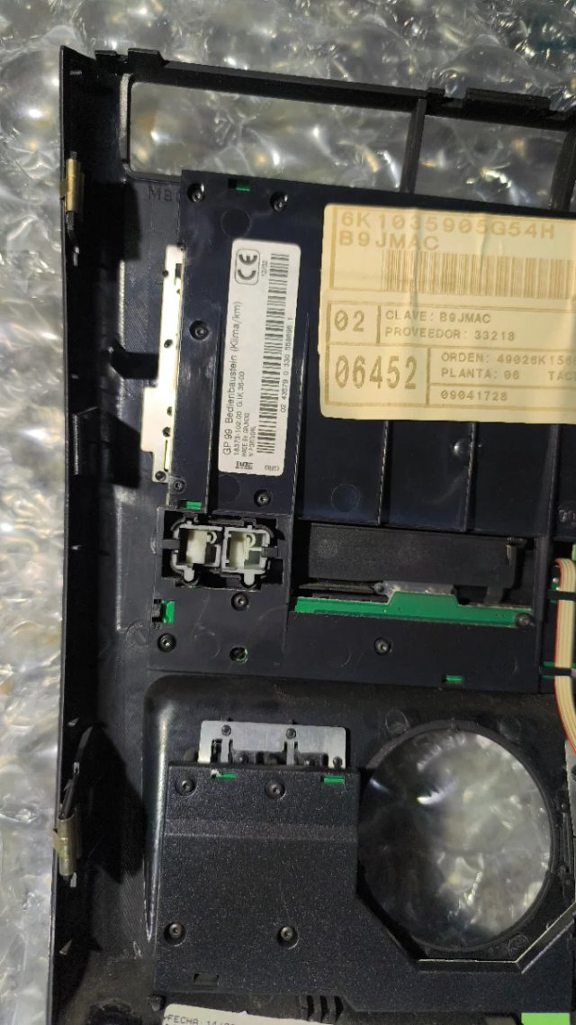 Pantalla €65 y Módulo €35 Seat Ibiza