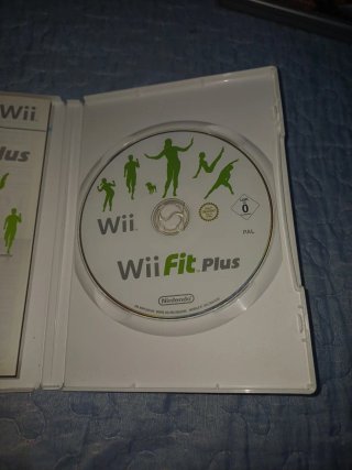 Wii Fit Plus (Nintendo Wii)