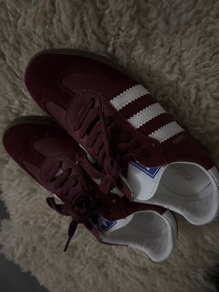 Zapatillas Granates Talla 38